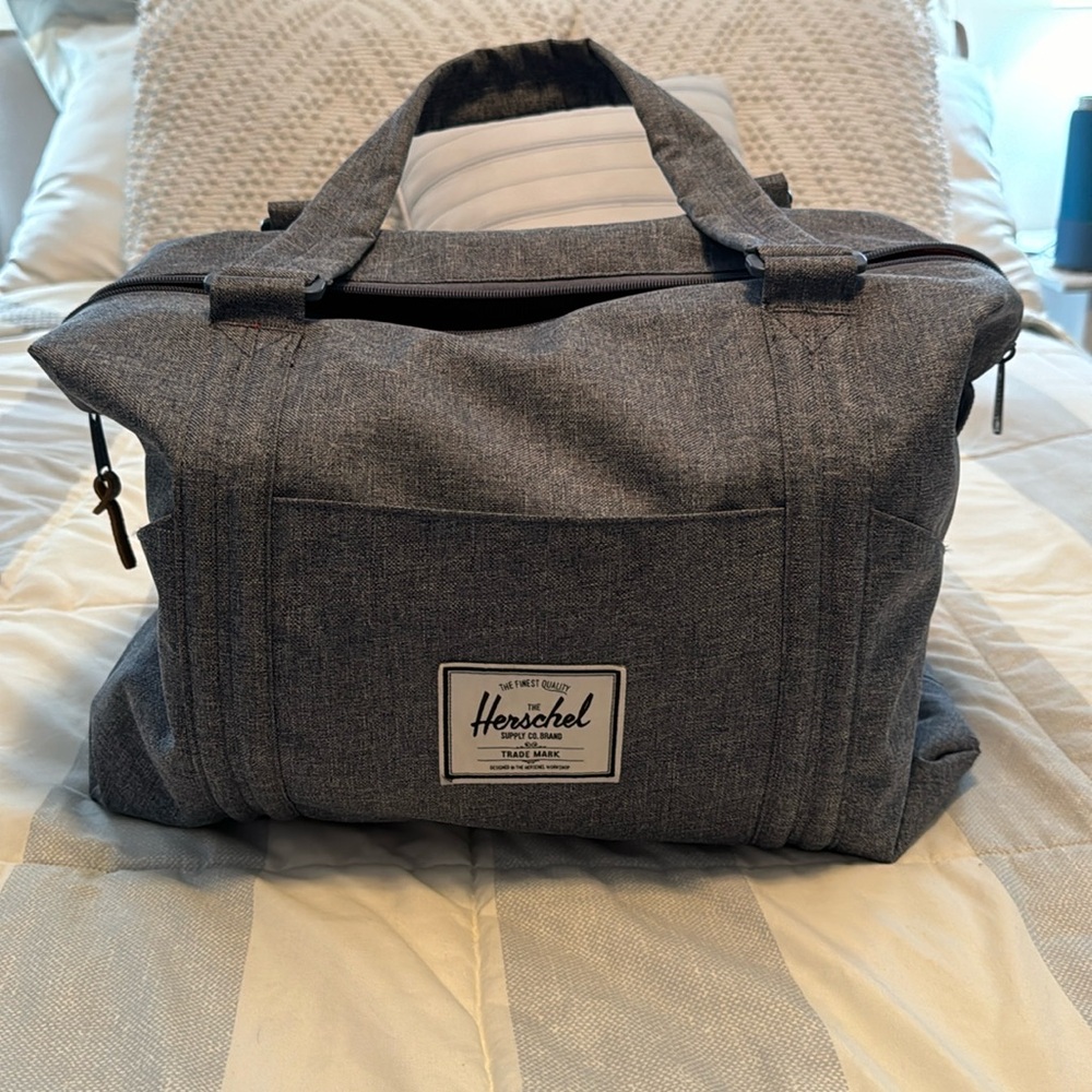 Herschel supply tote bag